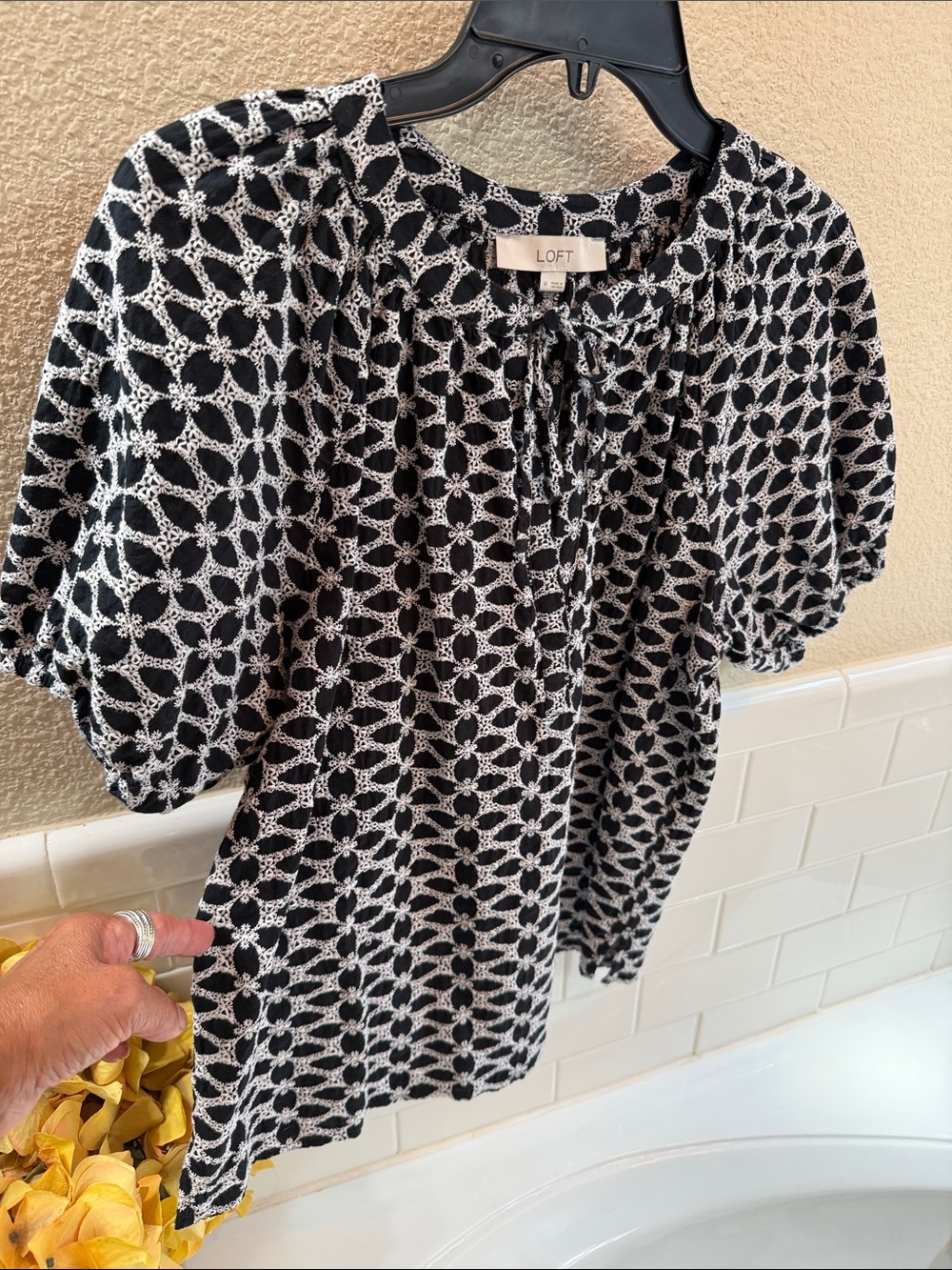 LOFT  Blouse. Embroidered Blk and white . New  without Tags. Medium